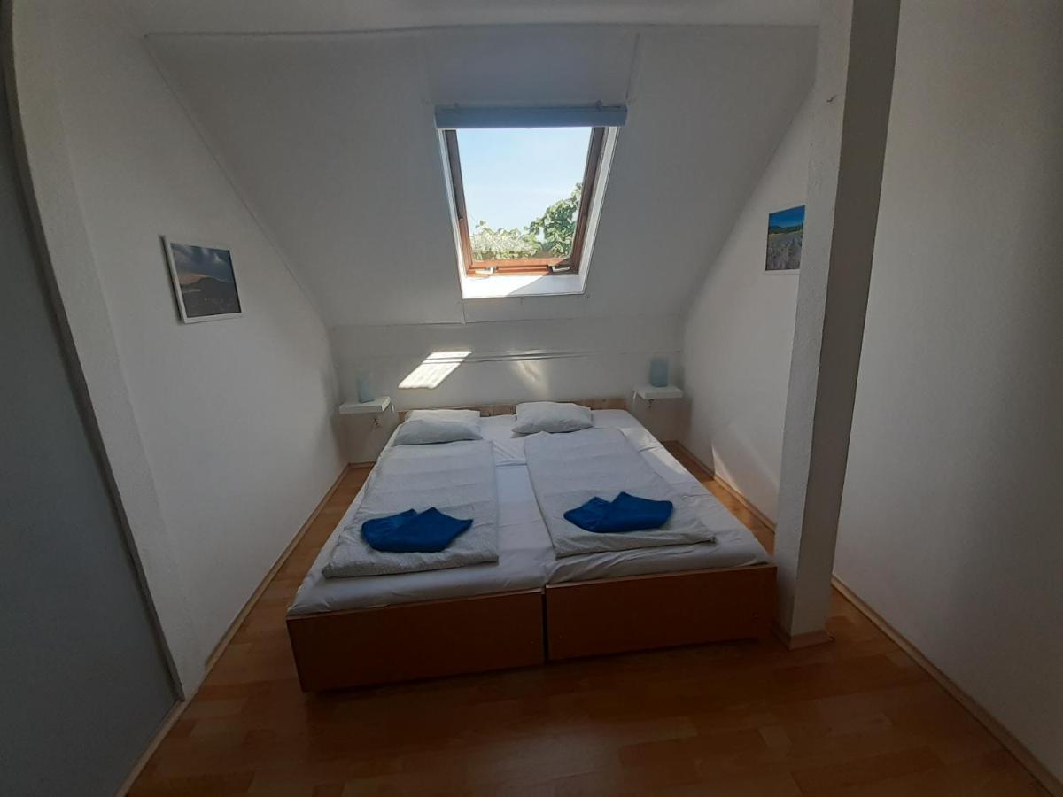 Margareta Apartman - Balatonlelle Exterior photo