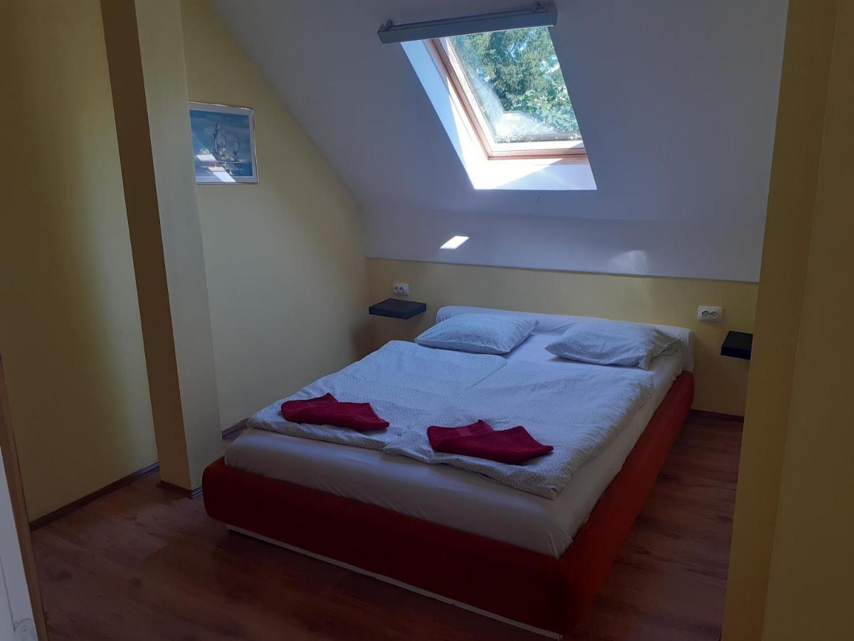 Margareta Apartman - Balatonlelle Exterior photo