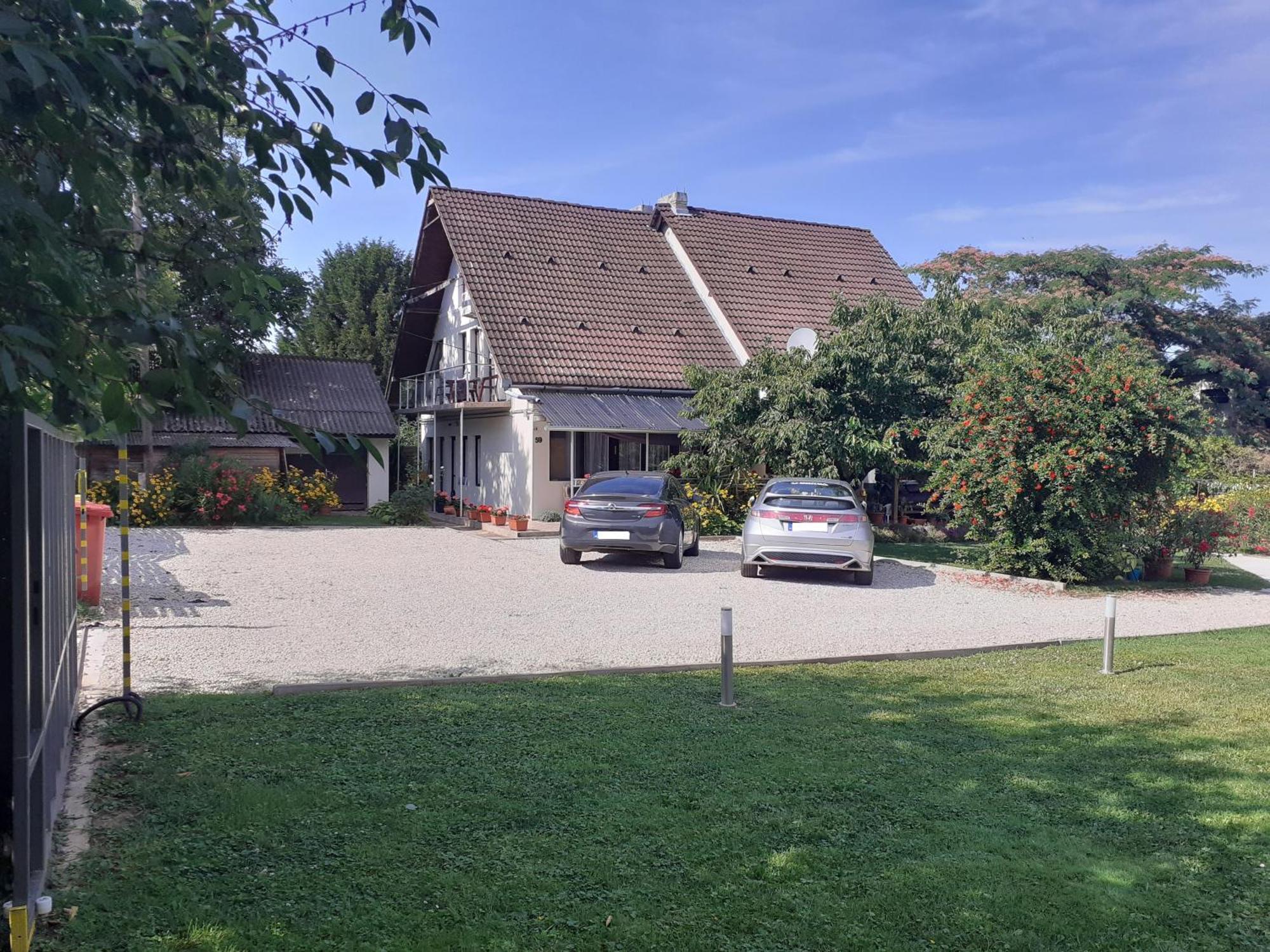 Margareta Apartman - Balatonlelle Exterior photo